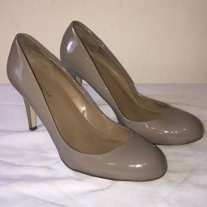 Ann Taylor Taupe Patent Leather Pumps - Sz 7.5